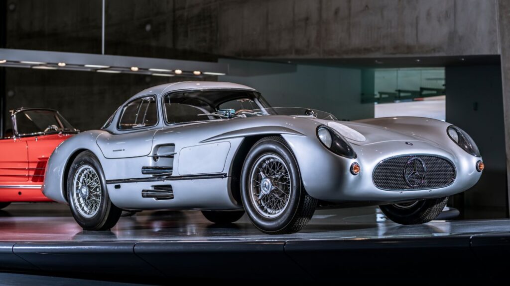300-SLR
